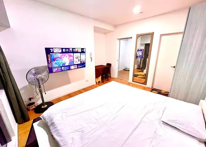 Rockwell View Acqua Iguazu Tower 17th Flr Mandaluyong-makati 1br Manila