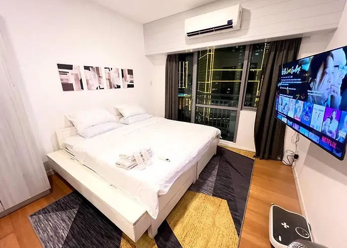 Rockwell View Acqua Iguazu Tower 17th Flr Mandaluyong-makati 1br Apartment Manila